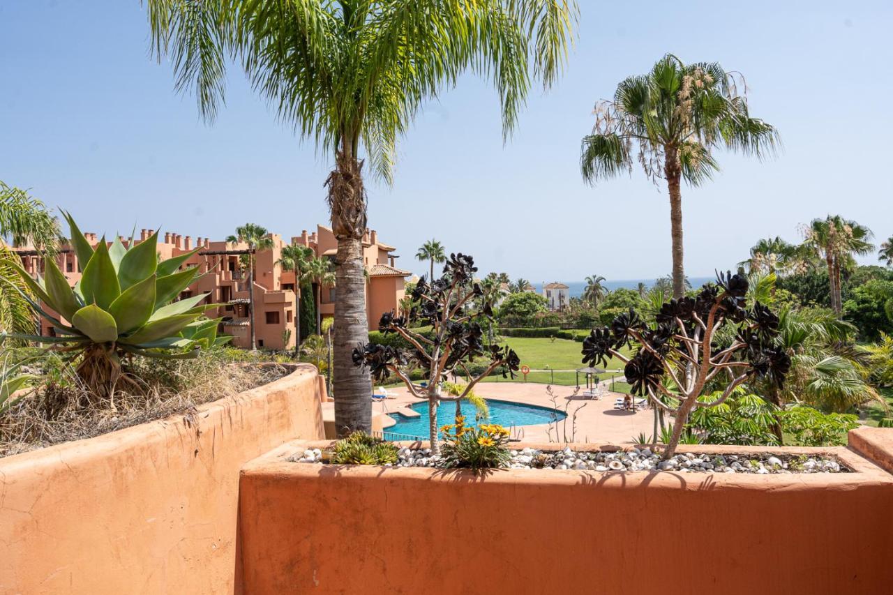El Sol Sotoserena 2 Bedroom Apartment Эстепона Экстерьер фото